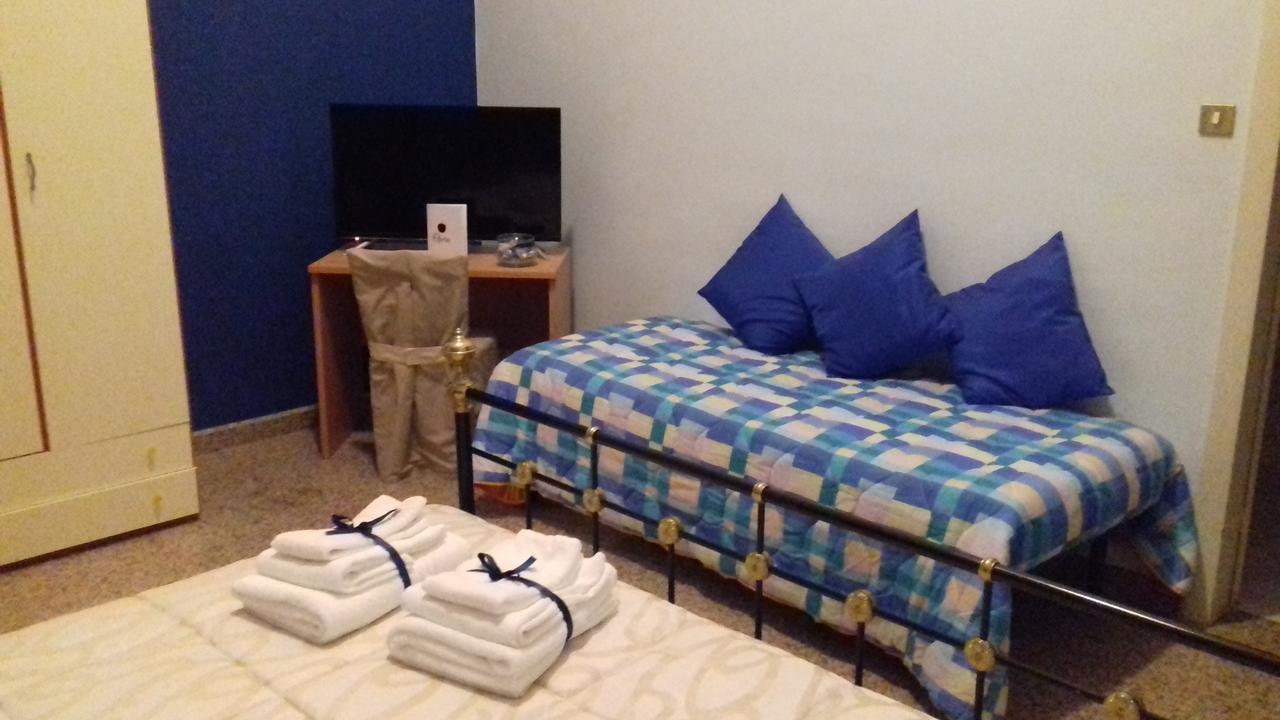 Do Re Mi Bb Bed & Breakfast Trani Exterior photo